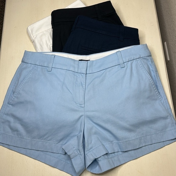 J Crew Factory Set of 4 Flat Front Shorts with Pockets and Belt Loops Size 8 - Picture 4 of 14